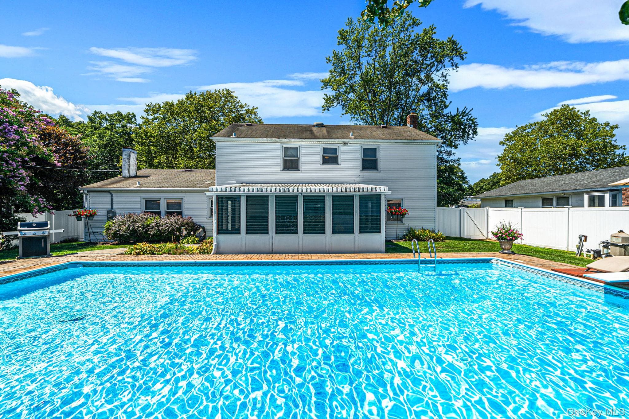 67 Lakeside Avenue thumbnail 24