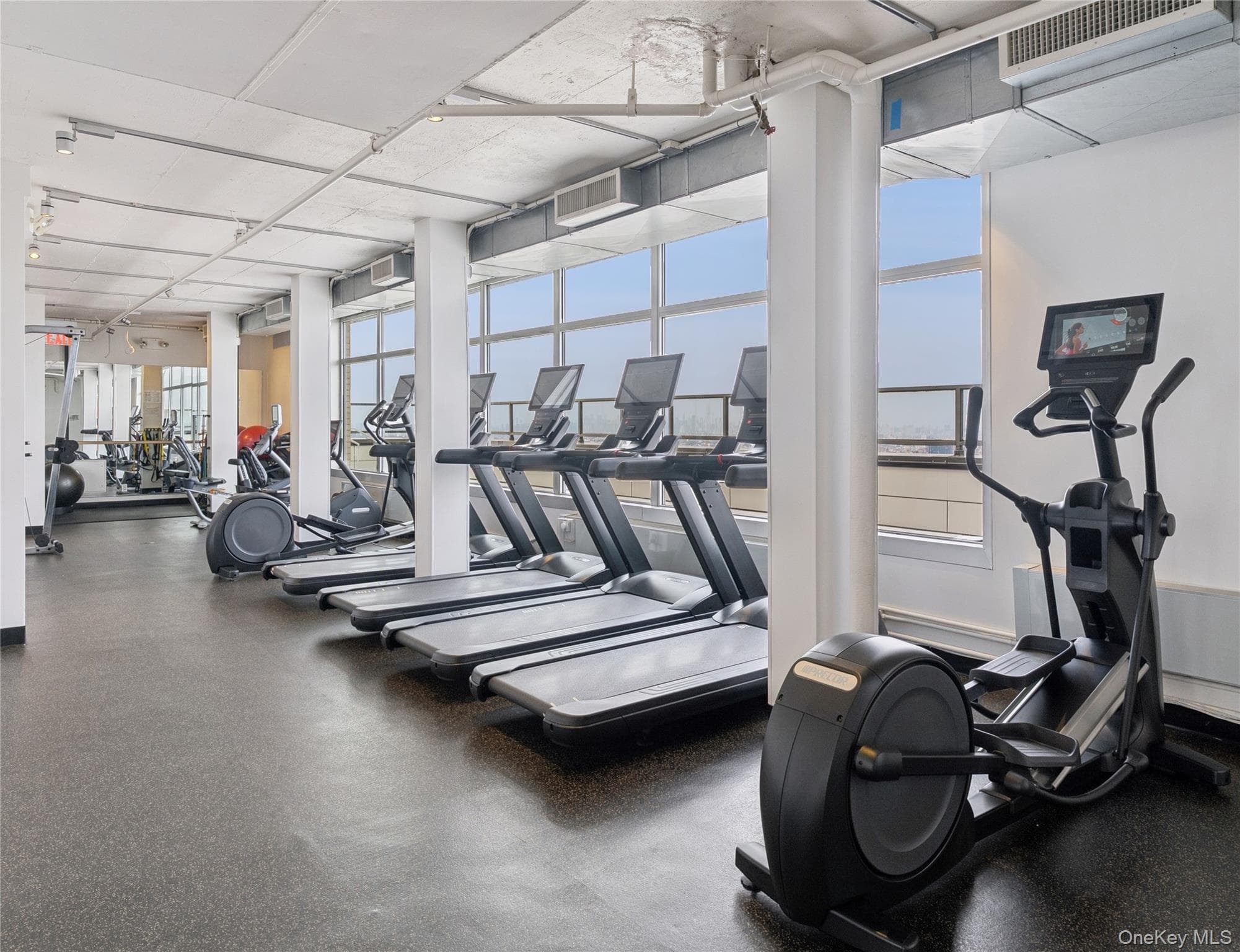 110-11 Queens Boulevard Unit: 26J thumbnail 19