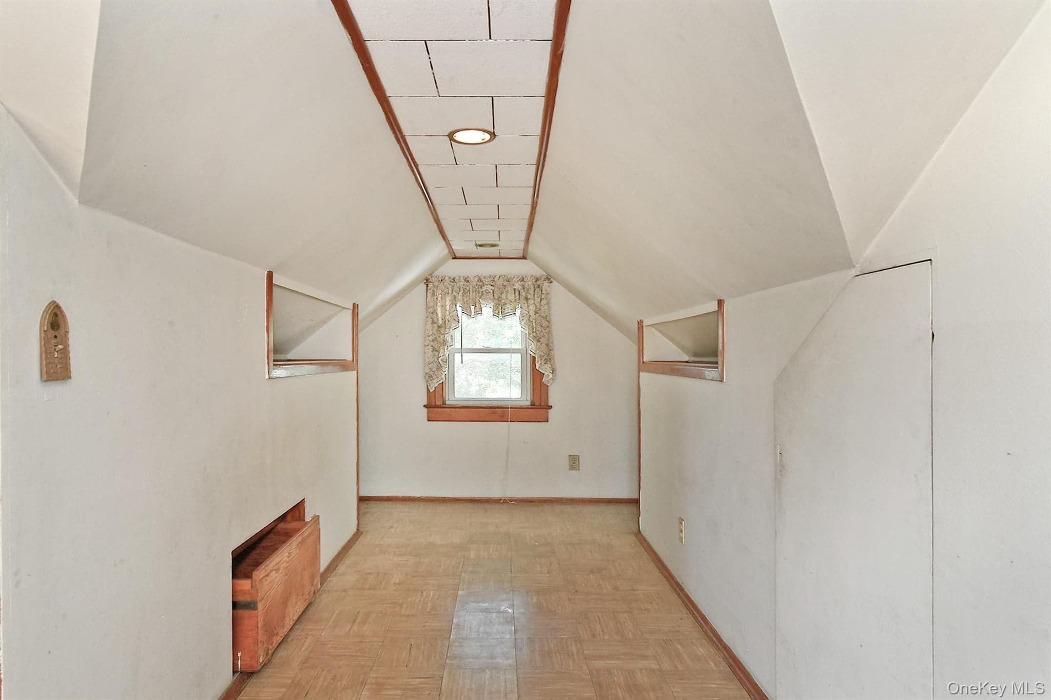 12 Hull Avenue thumbnail 19