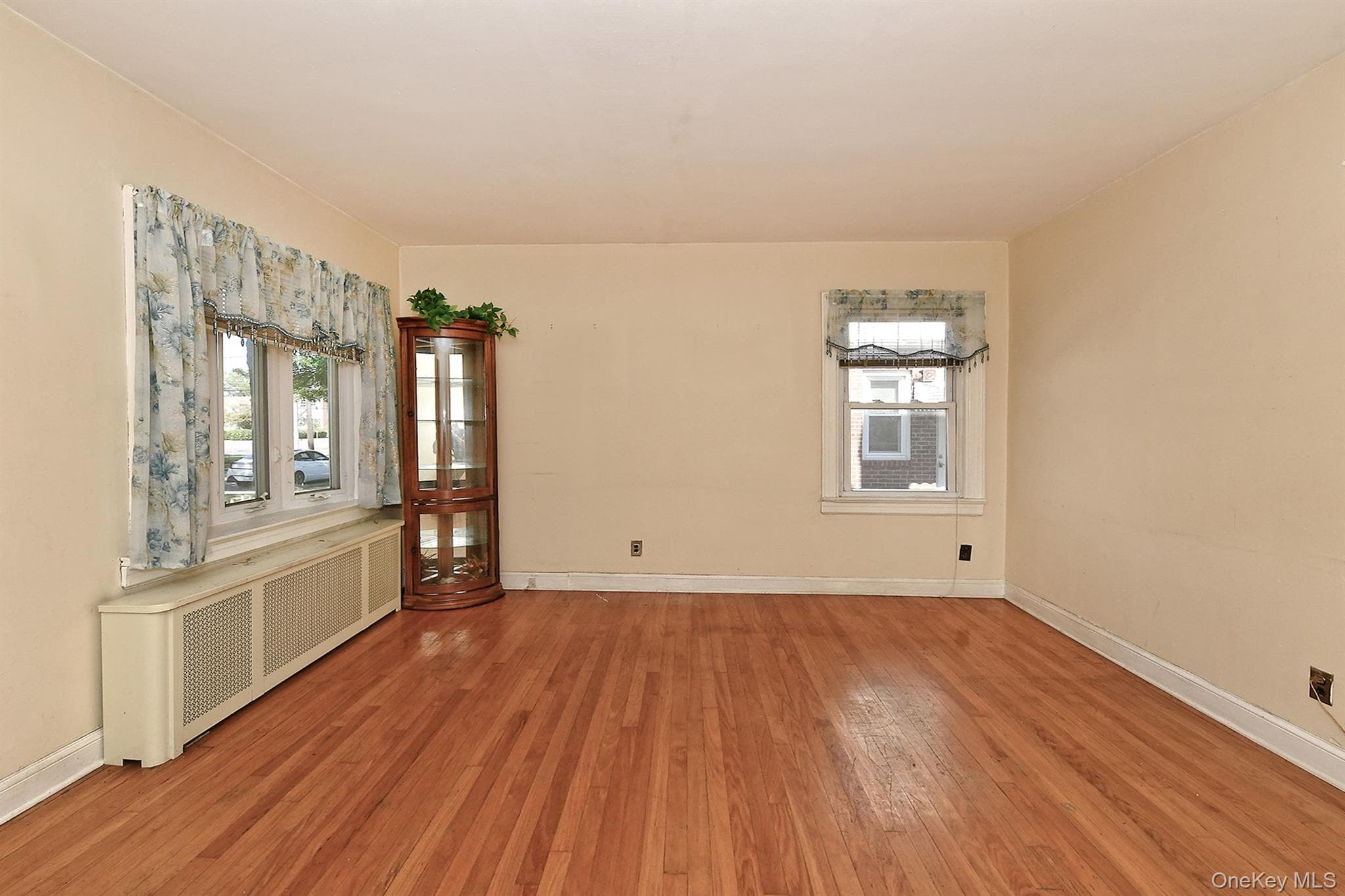 12 Hull Avenue thumbnail 9