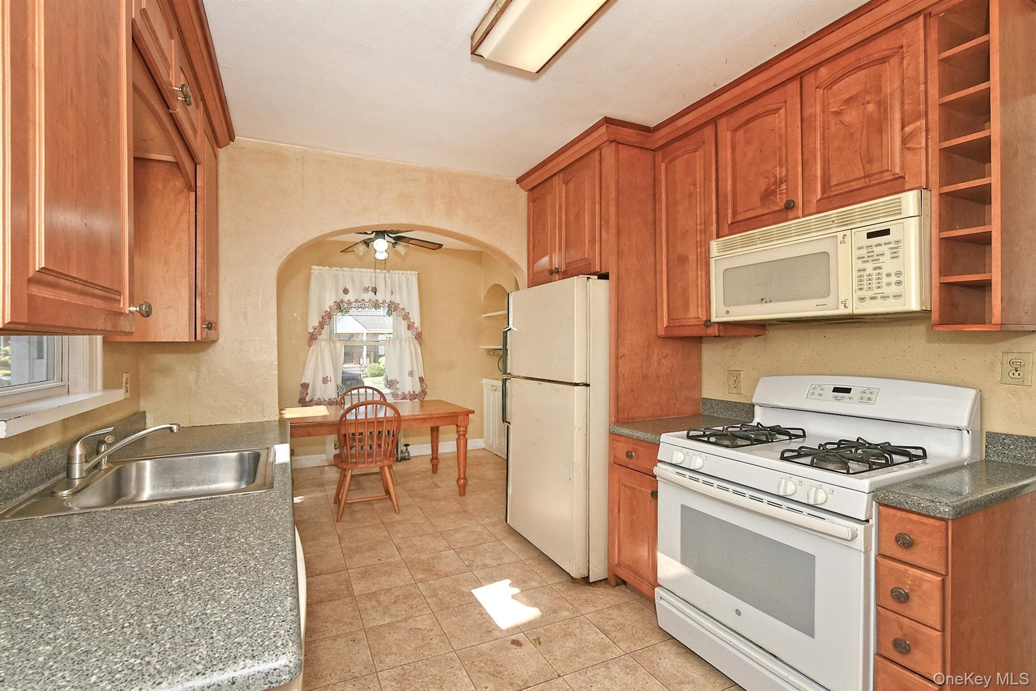 12 Hull Avenue thumbnail 15