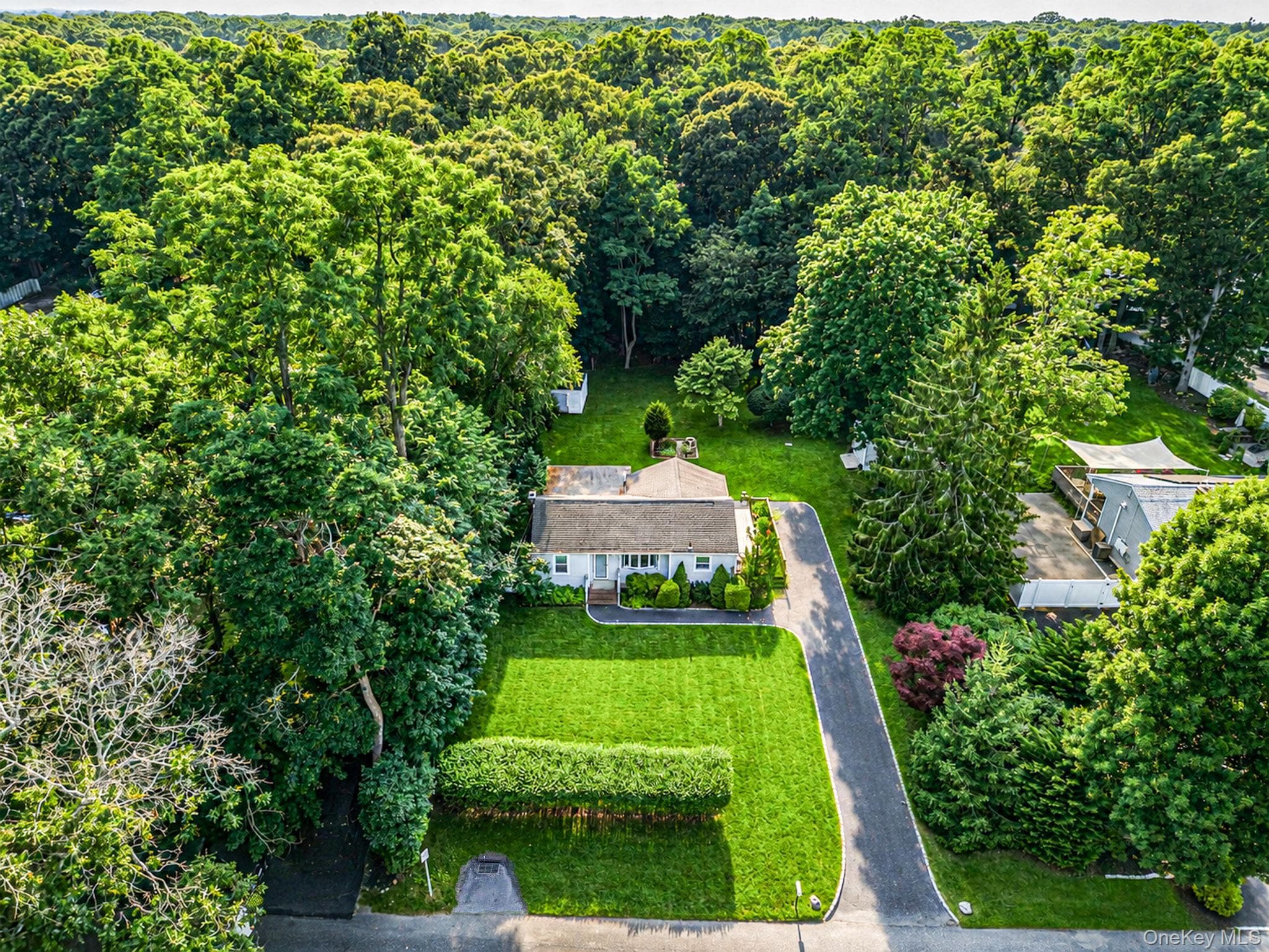 24 Oakcrest Avenue thumbnail 23