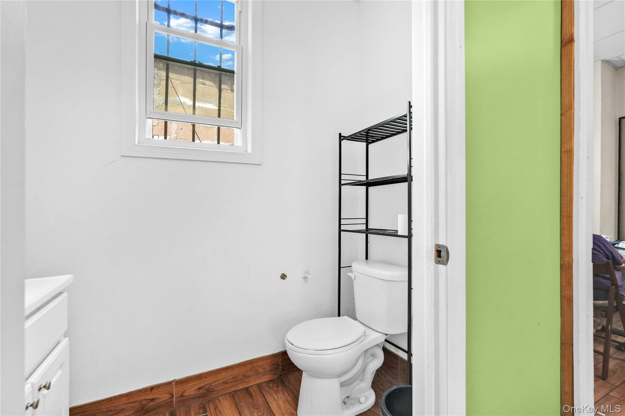 73-35 Myrtle Avenue thumbnail 8