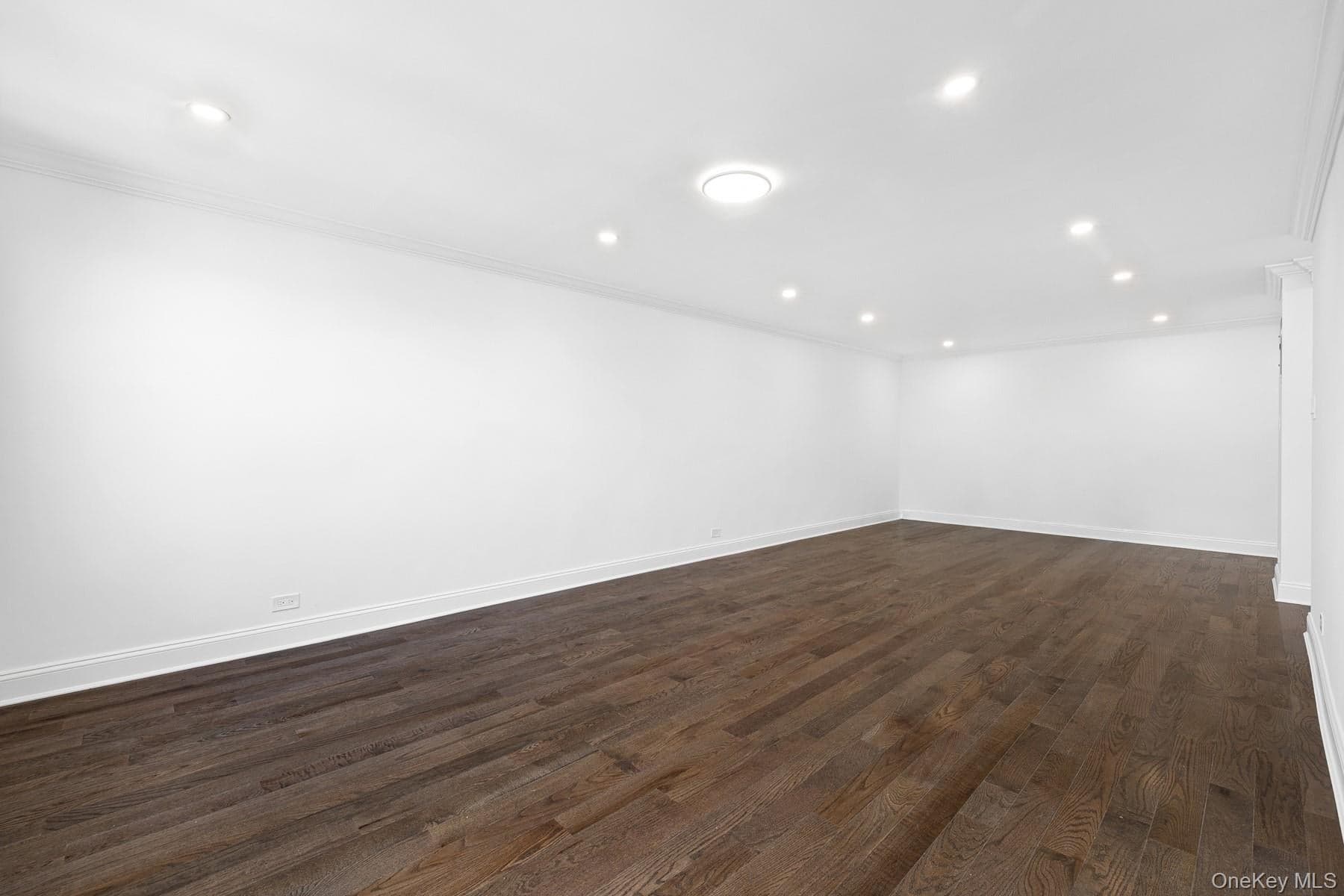 69-45 108th Street Unit: 4F thumbnail 9