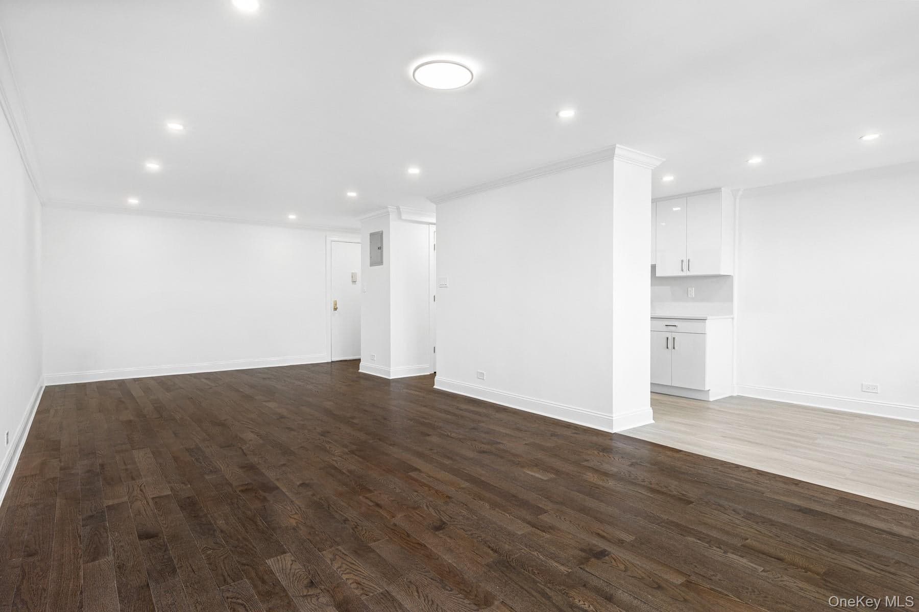 69-45 108th Street Unit: 4F thumbnail 8