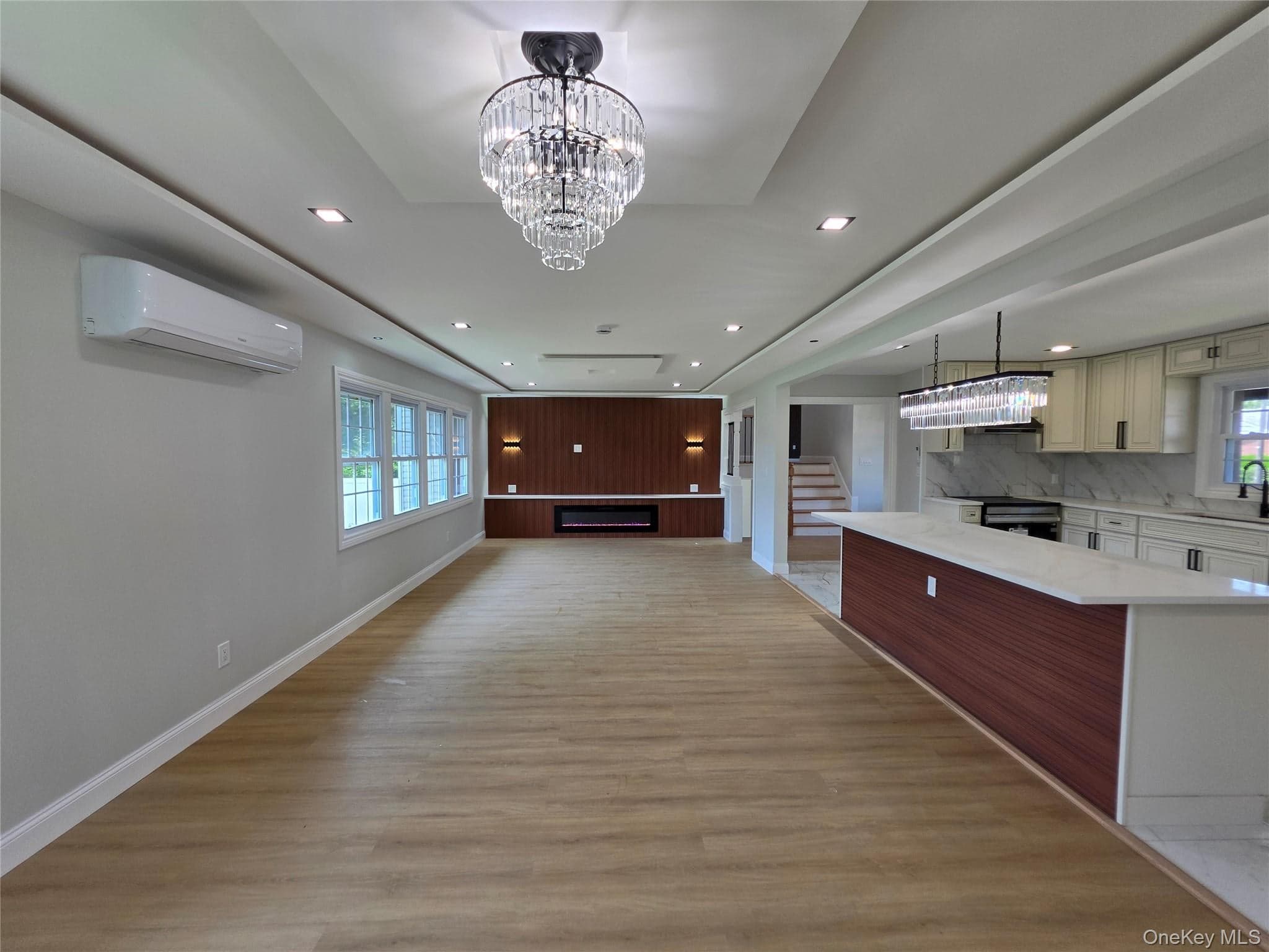2488 Howard Road thumbnail 7