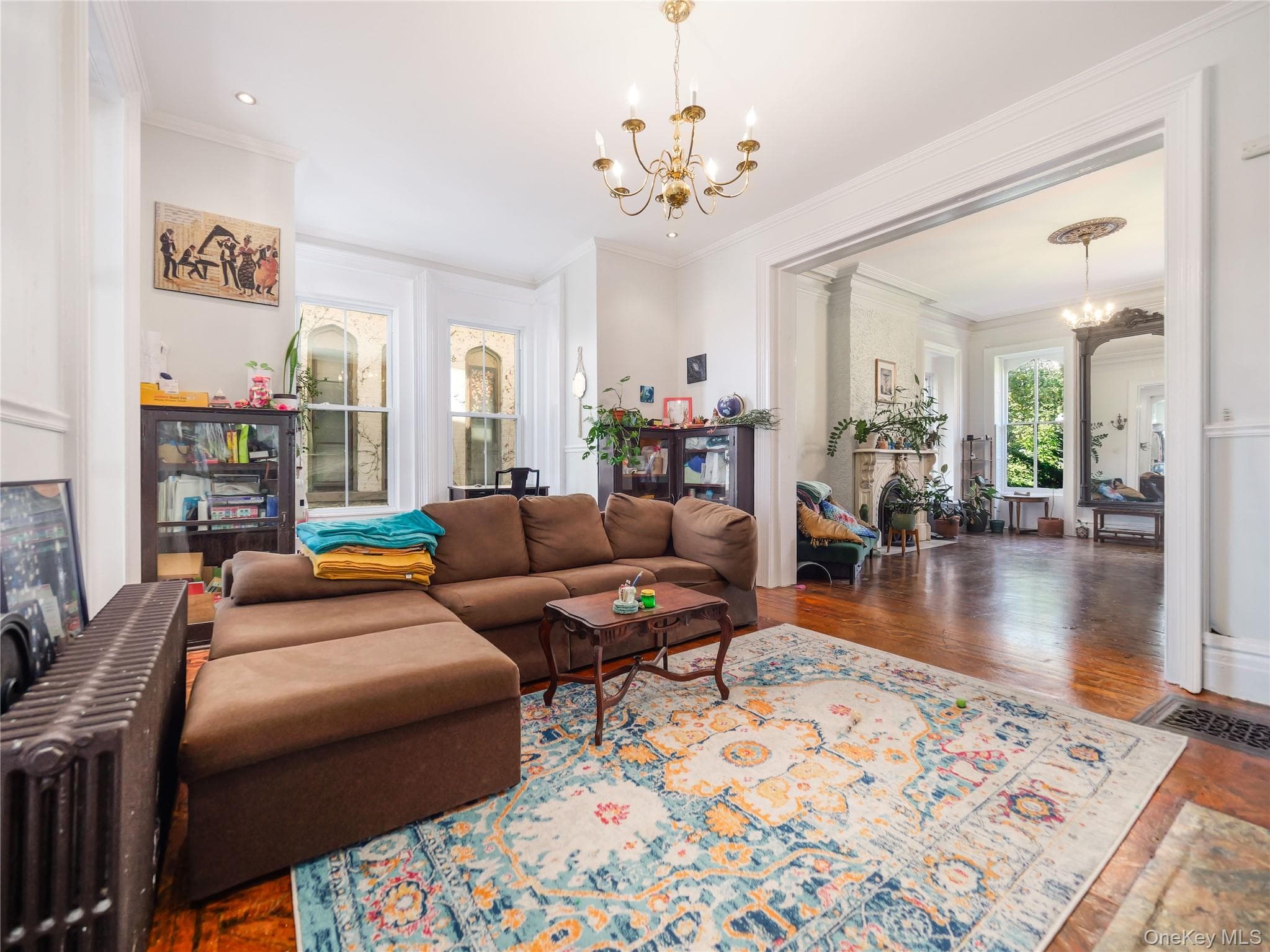 226 Montgomery Street thumbnail 3