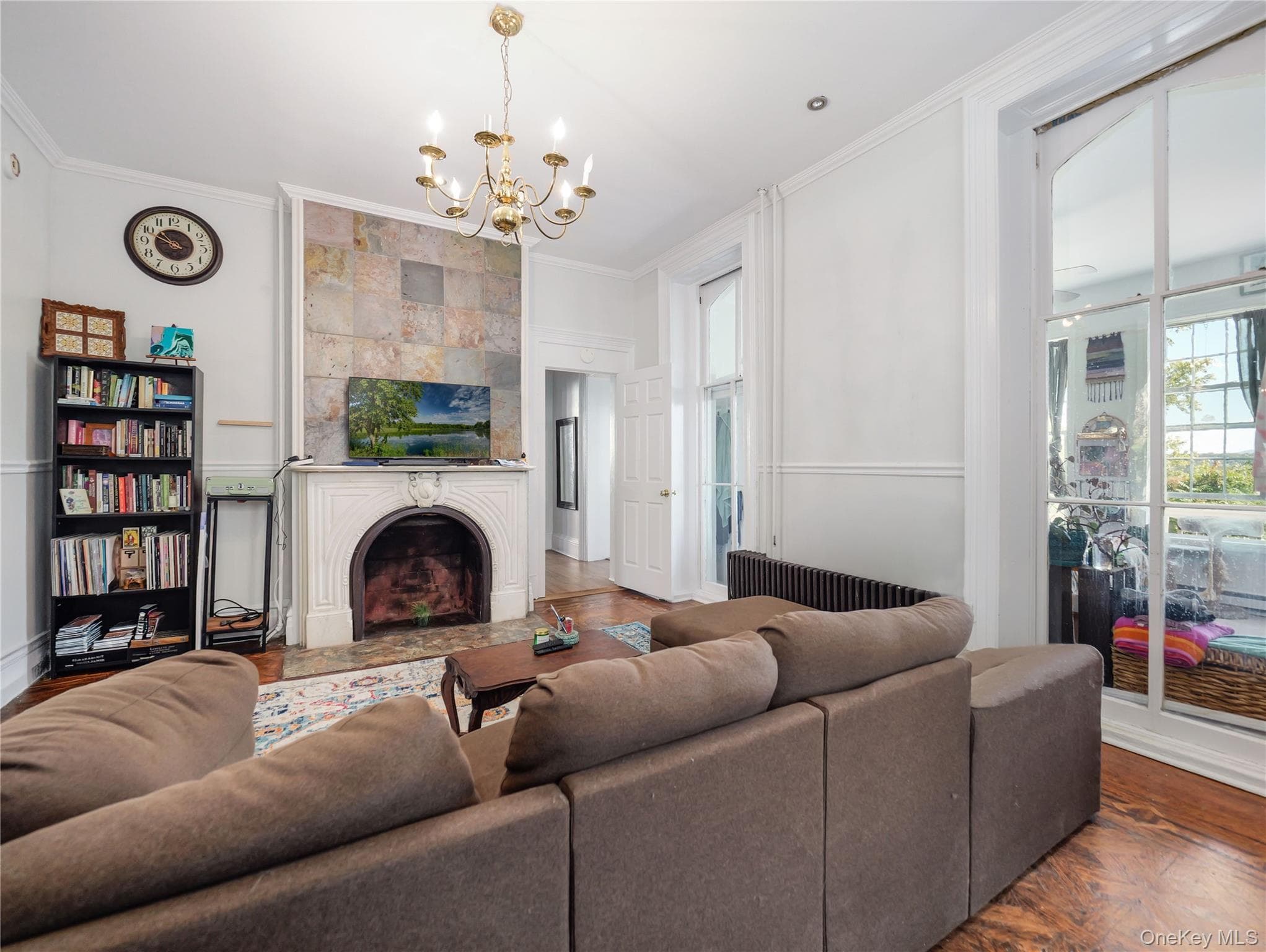226 Montgomery Street thumbnail 6