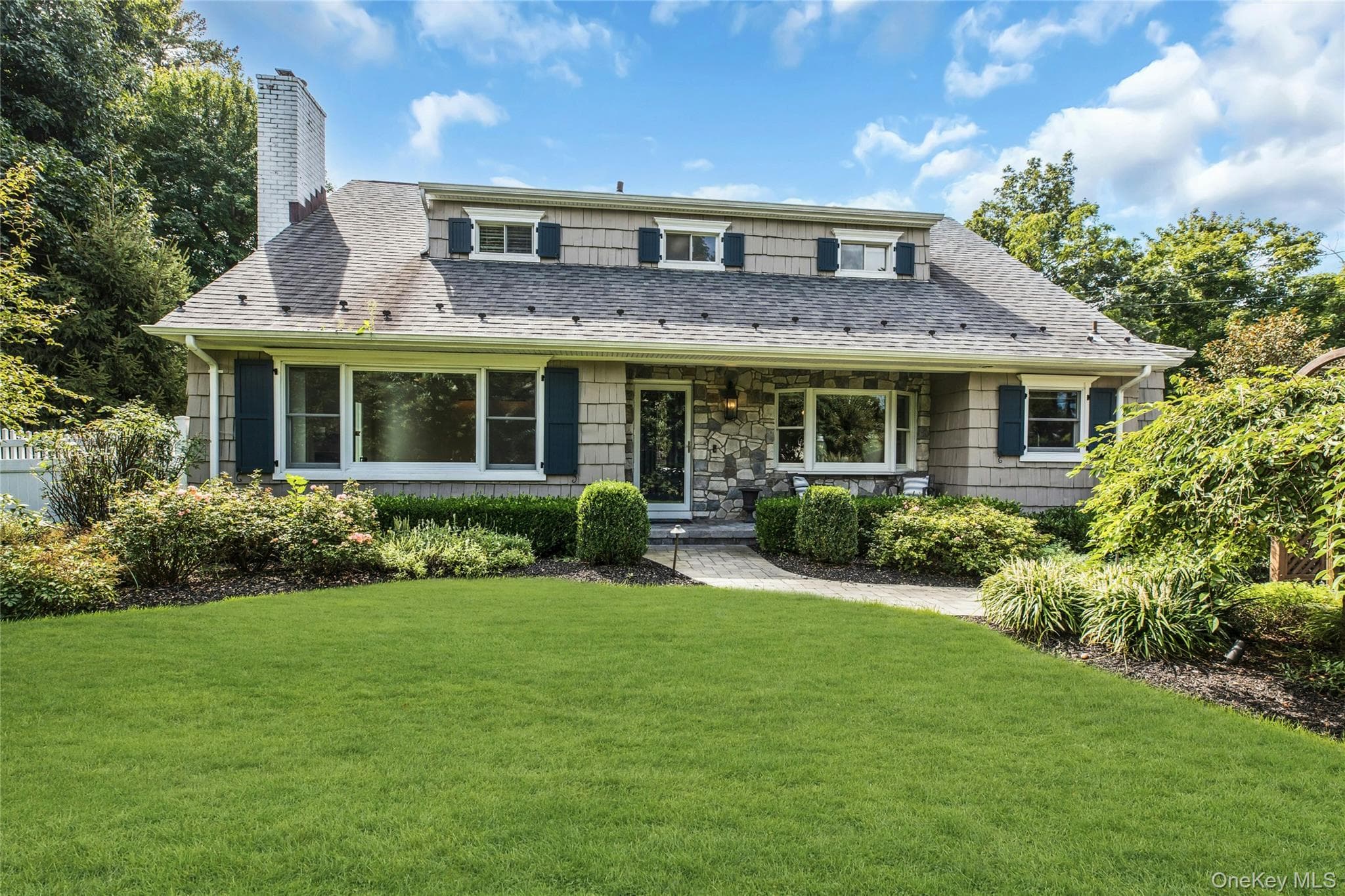 18 Briarcliff Place photo 1