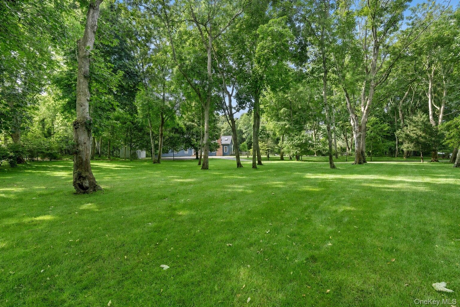 17 Baiting Hollow Road thumbnail 11
