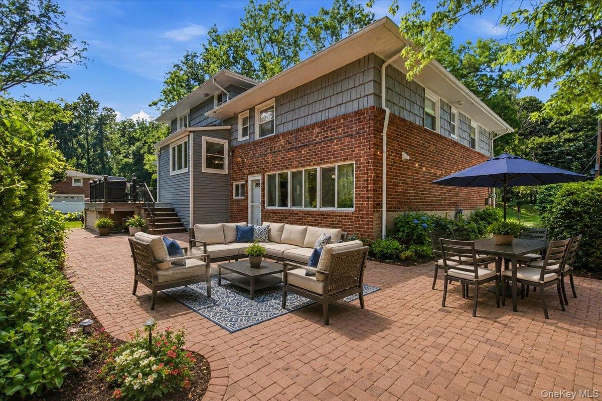 186 N Stratford thumbnail 32