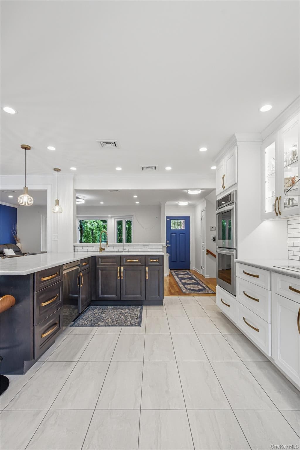 186 N Stratford thumbnail 12