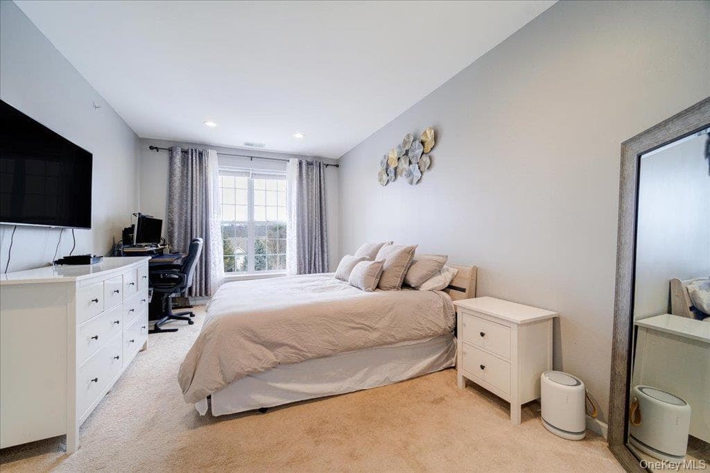 416 Saratoga Lane thumbnail 12
