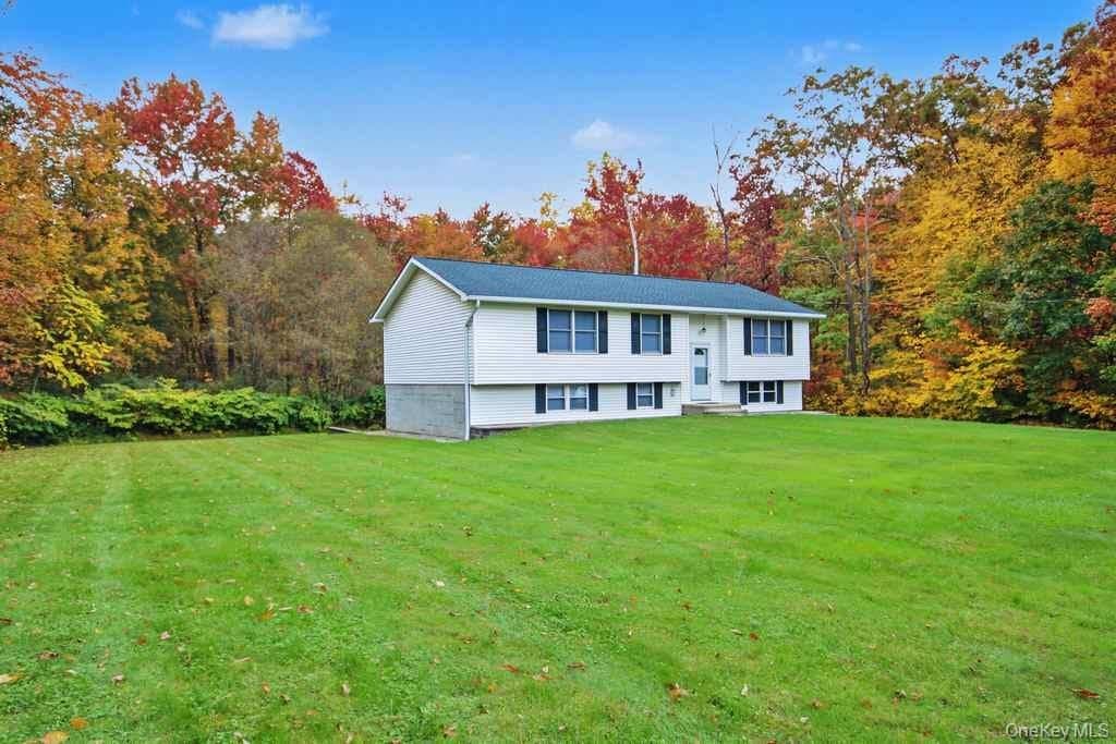 122 Pudding Street, Putnam Valley