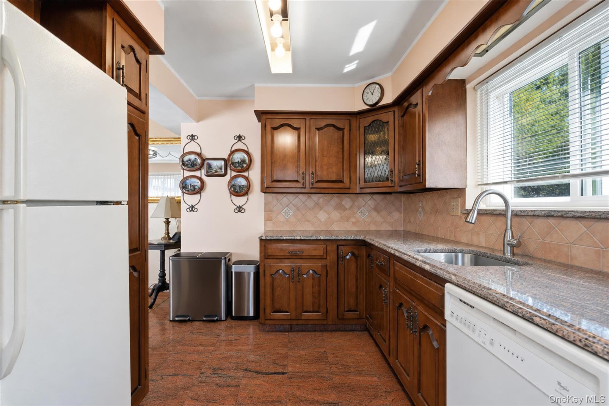 1610 Astor Avenue thumbnail 7