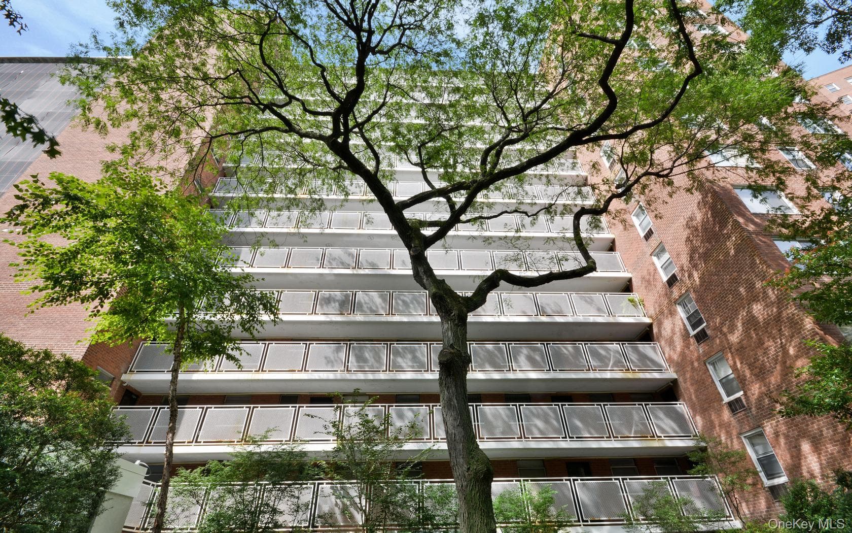 2575 Palisade Avenue Unit: 12C thumbnail 17