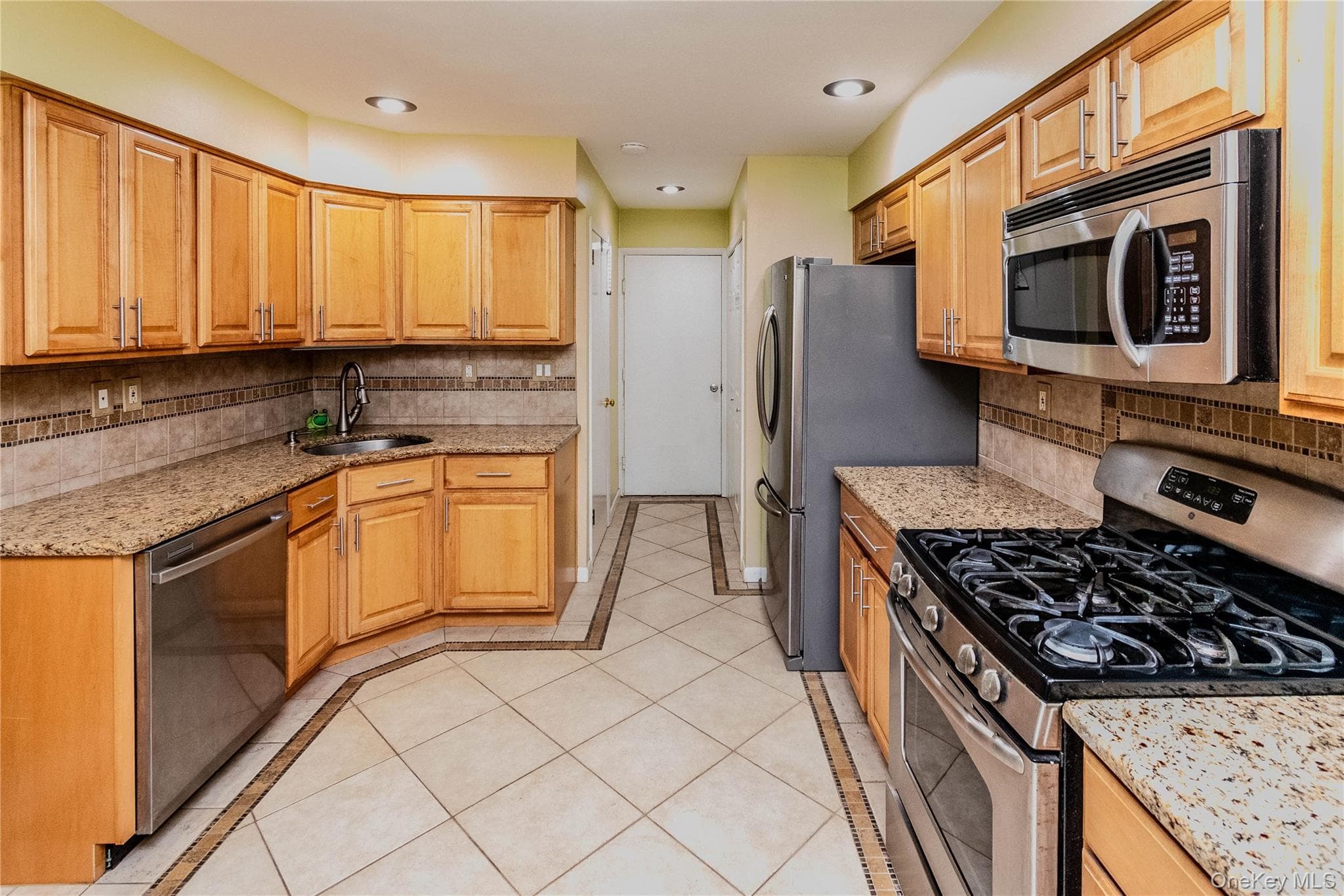 82 Cornwall Circle thumbnail 10
