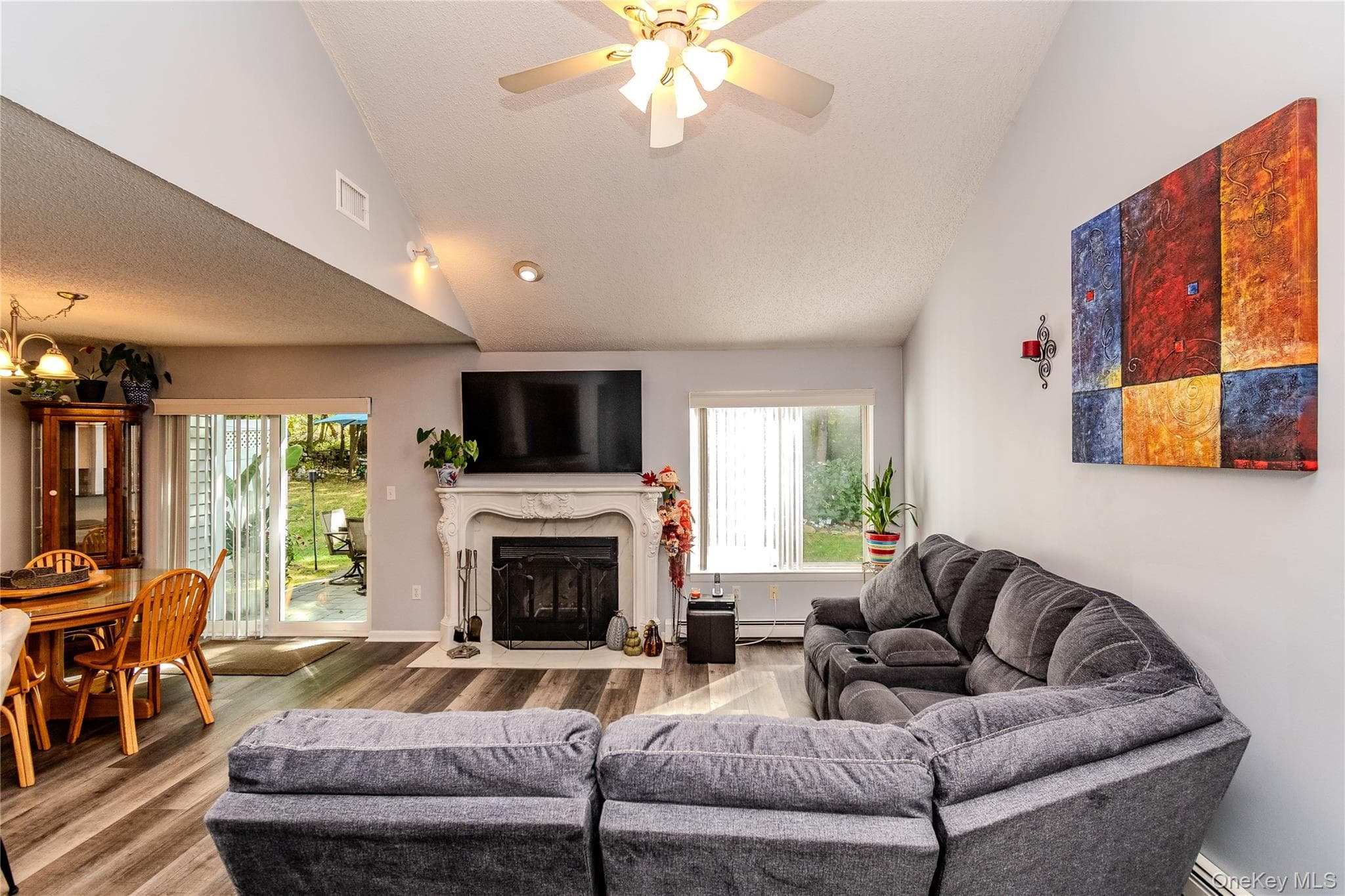 82 Cornwall Circle thumbnail 8