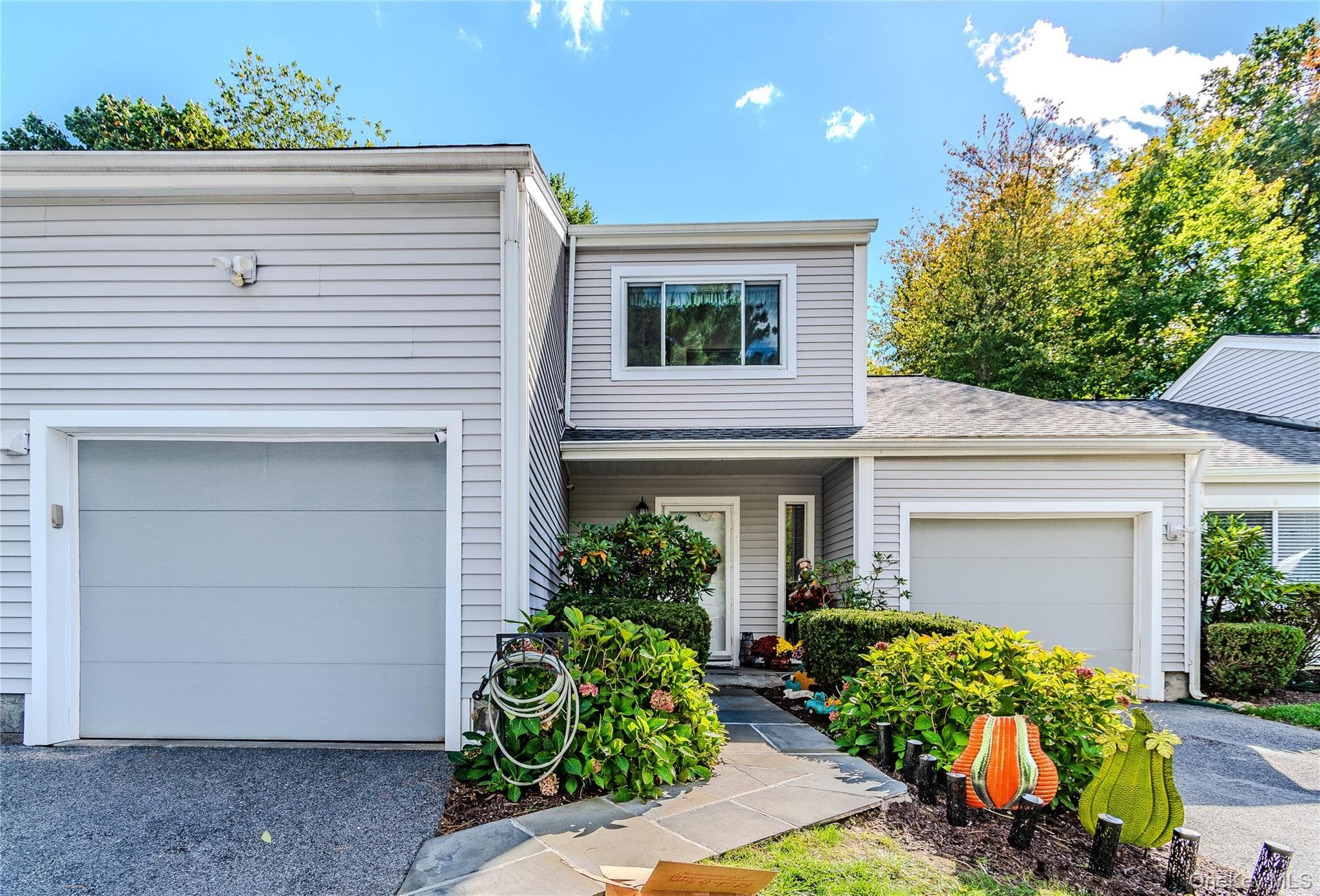82 Cornwall Circle thumbnail 2