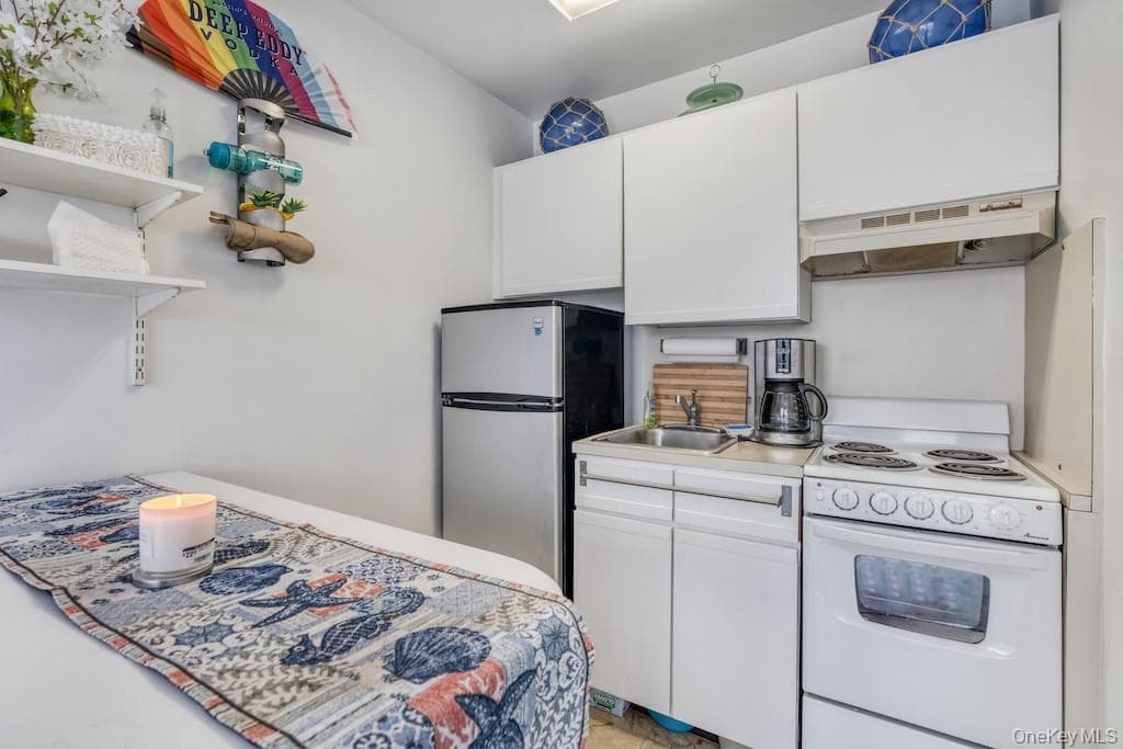 176A Lewis Walk Unit: 26 thumbnail 4