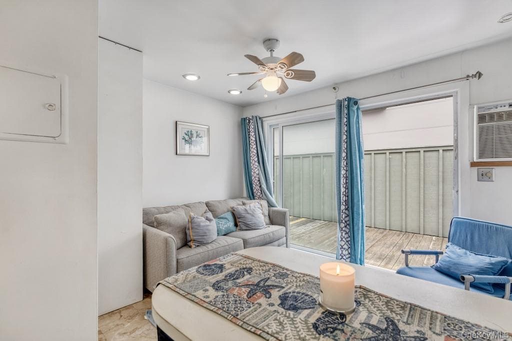 176A Lewis Walk Unit: 26 thumbnail 3