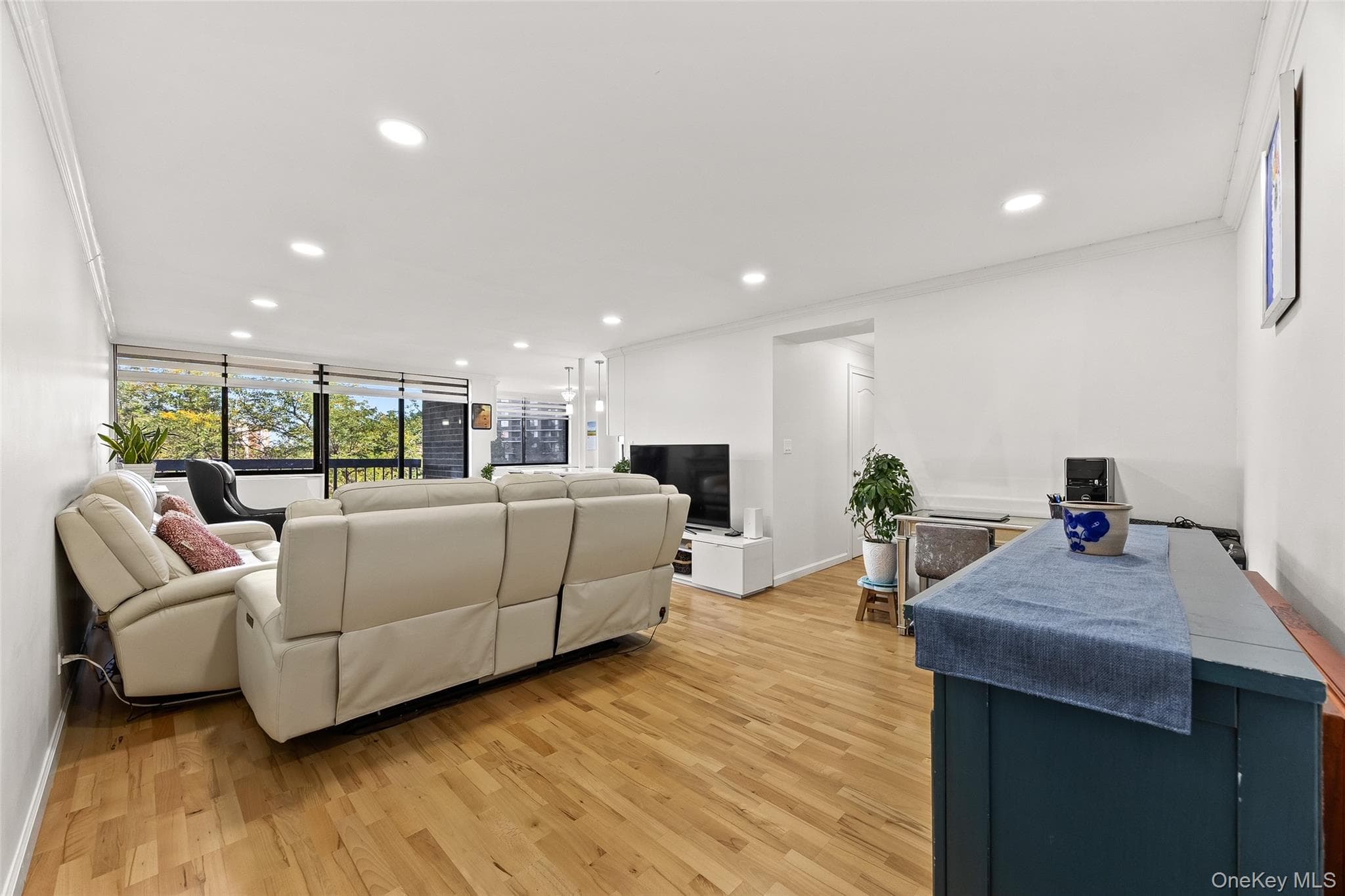 1 Bay Club Drive Unit: 3K thumbnail 9