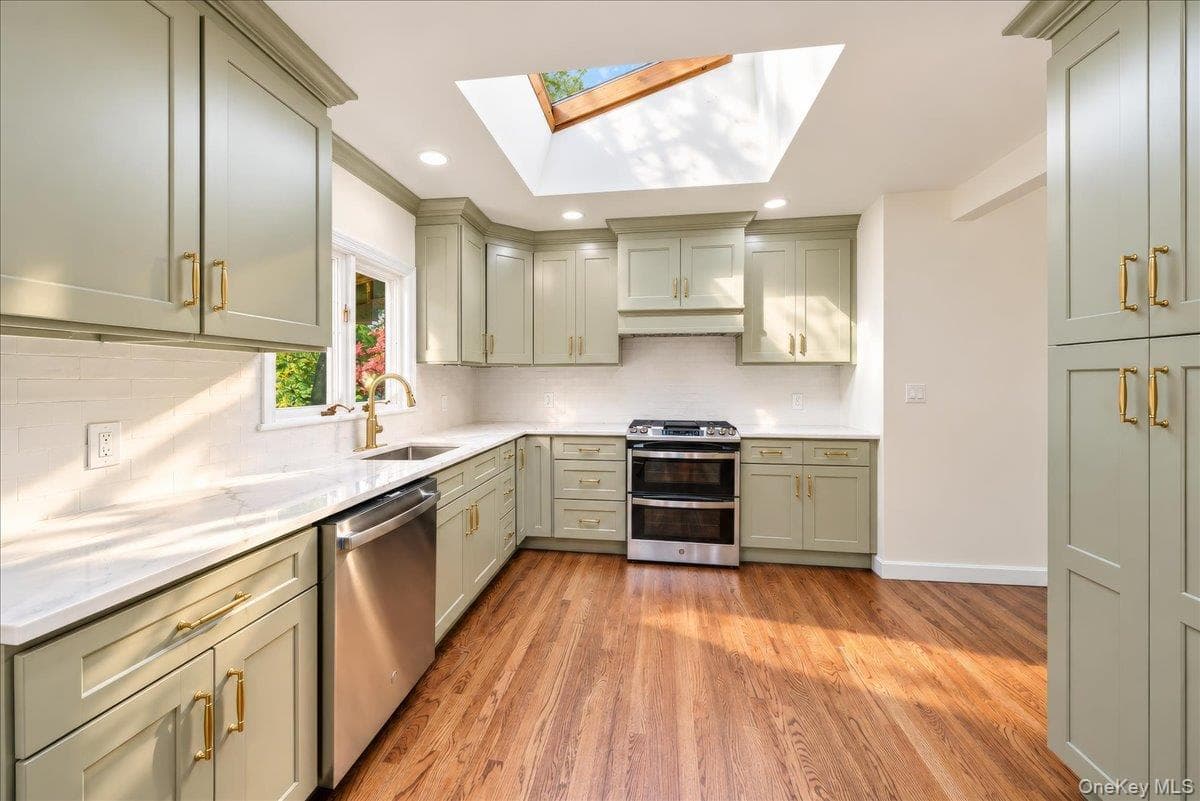 15 Patricia Avenue thumbnail 6