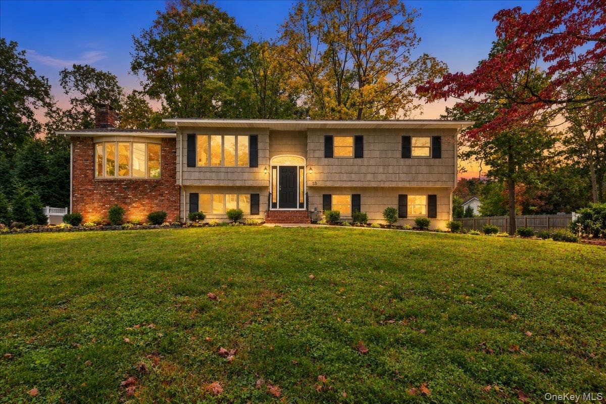 15 Patricia Avenue thumbnail 2