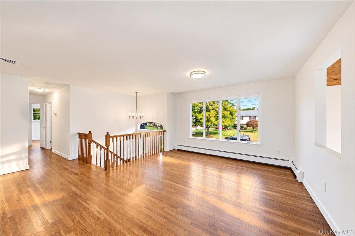 15 Patricia Avenue thumbnail 4