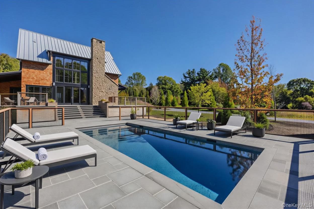 141A N Ferry Road thumbnail 9