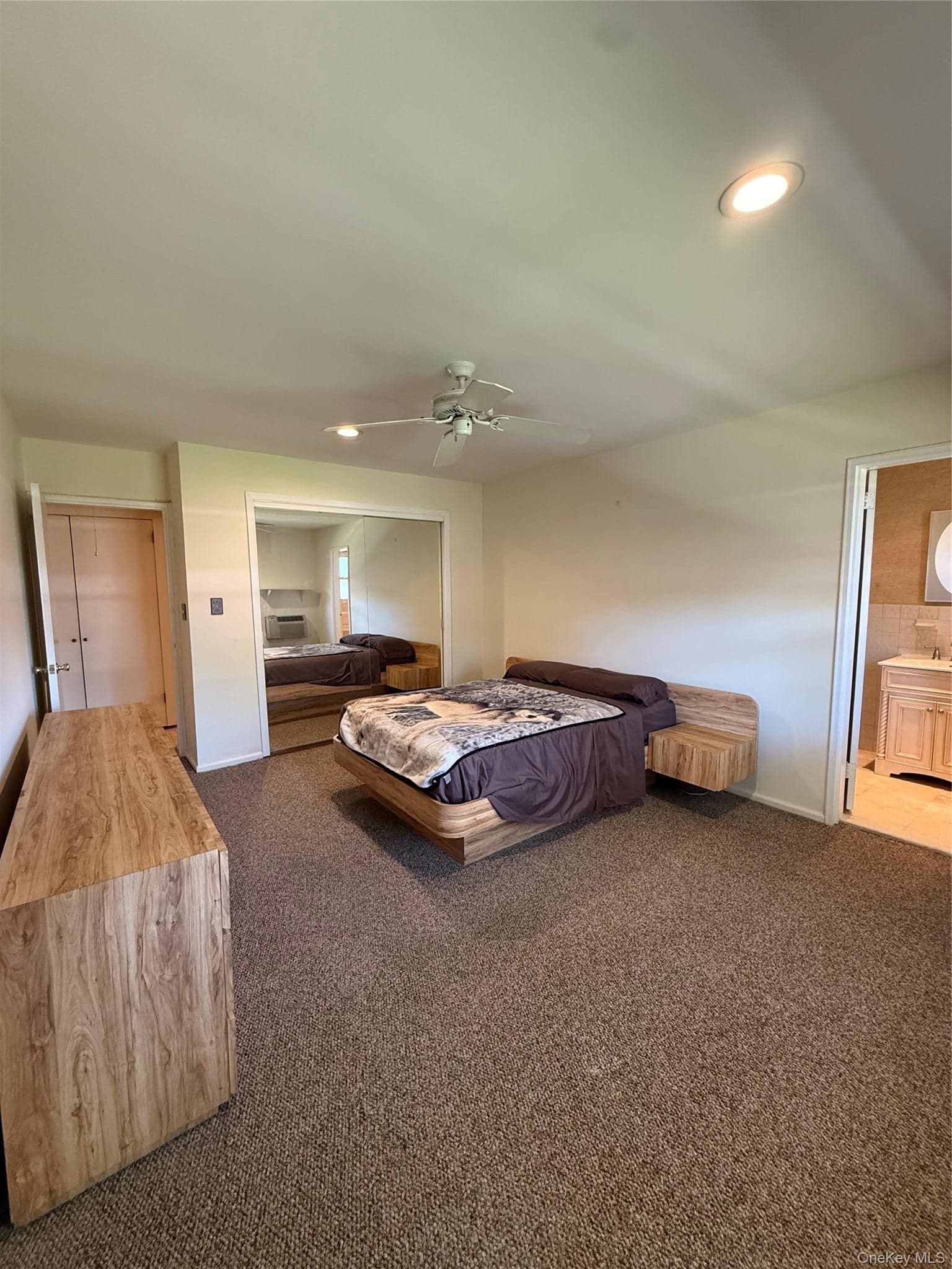 1201 E Broadway Unit: H-22 thumbnail 19