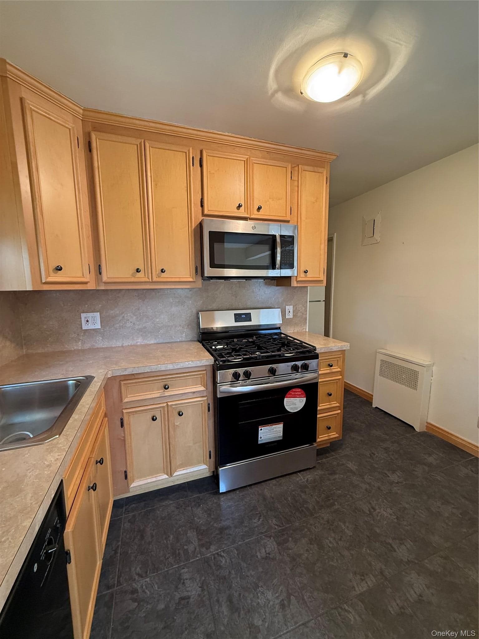 1201 E Broadway Unit: H-22 thumbnail 9
