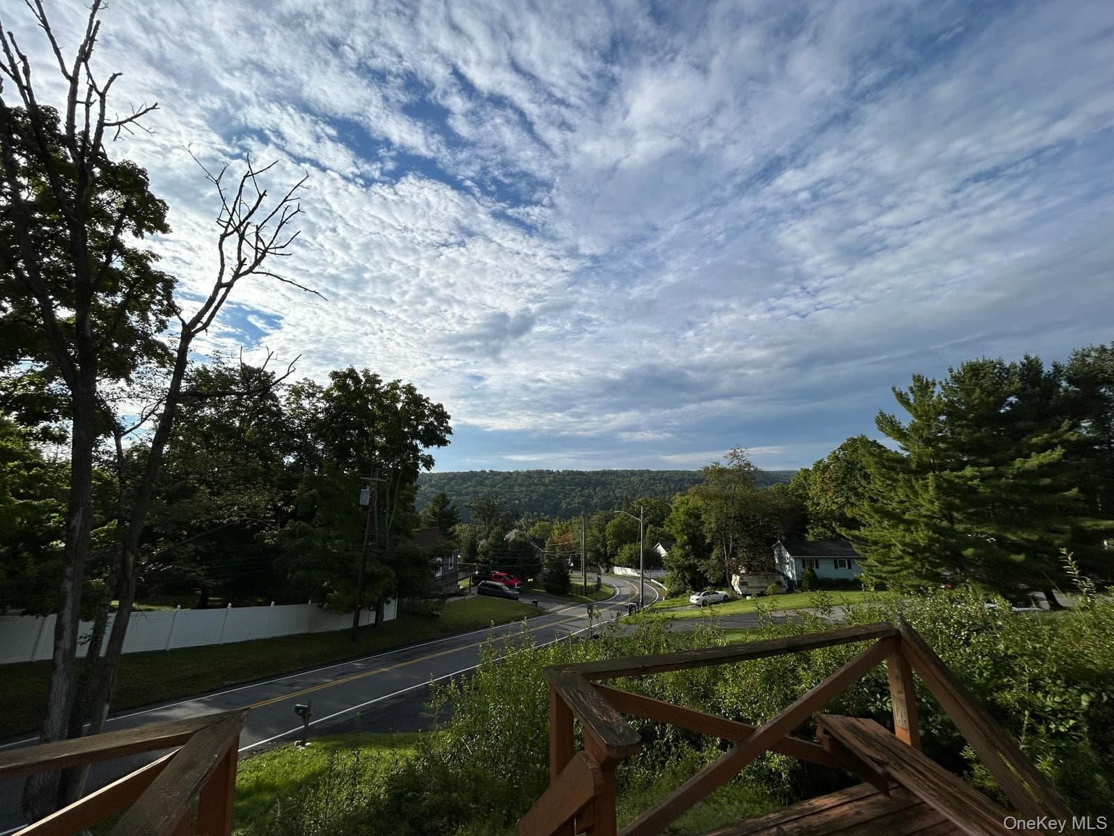 47 Lake Region Boulevard thumbnail 4