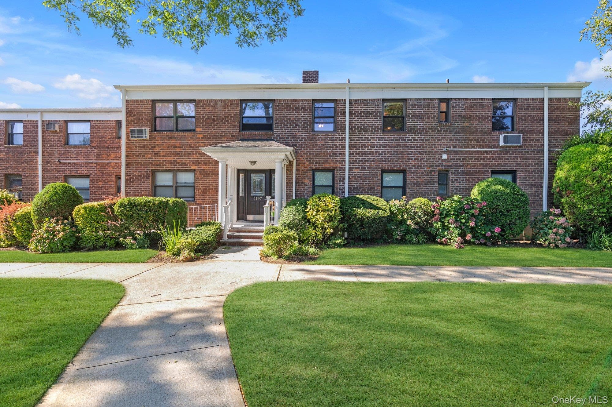 1197 E Broadway Unit: K24 thumbnail 16