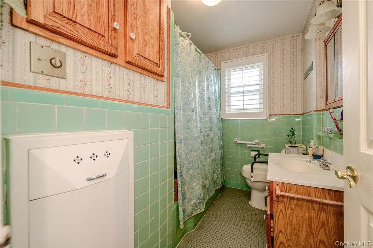 1170 Park Street thumbnail 13
