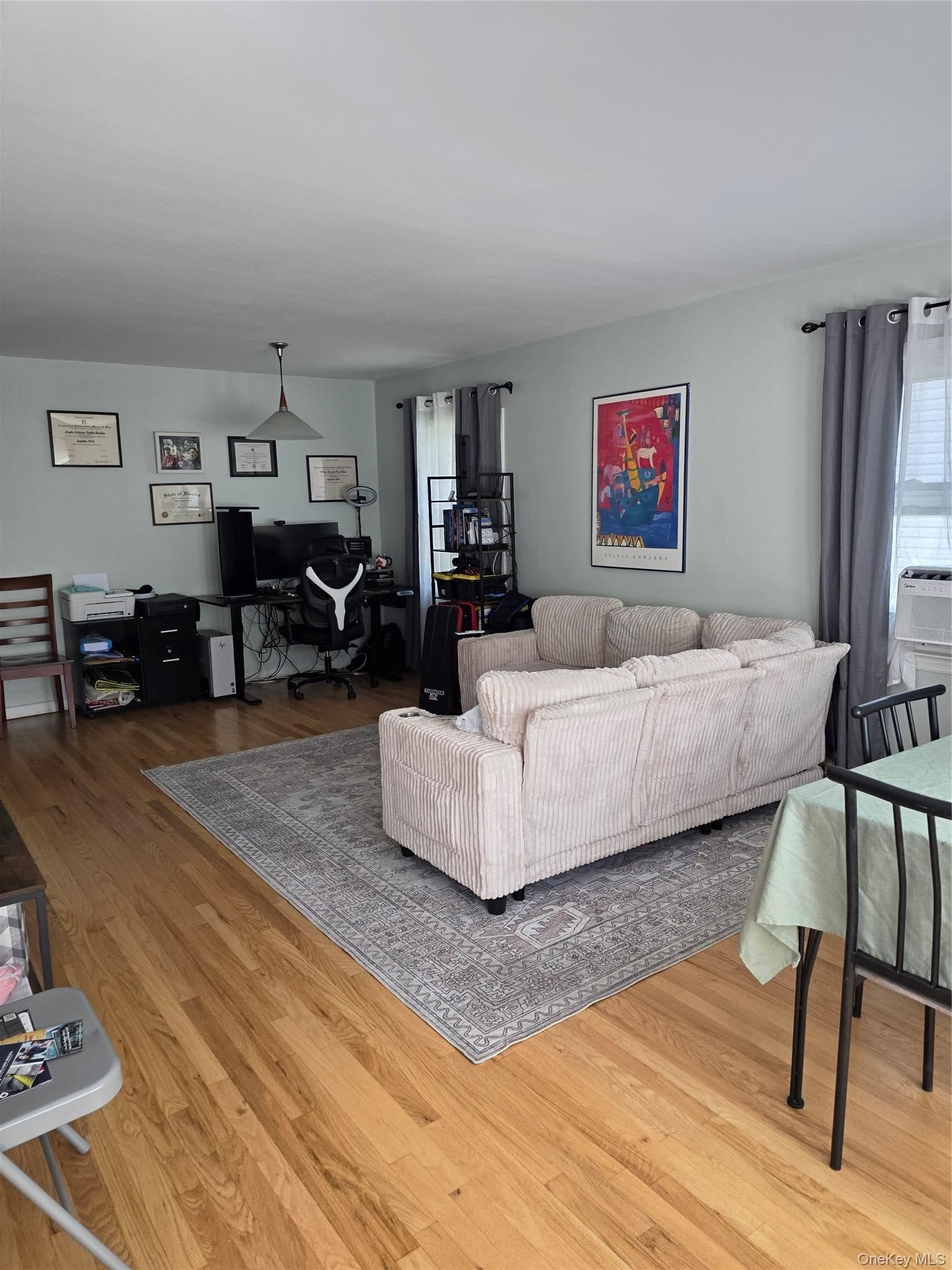 50 Elysian Avenue thumbnail 4