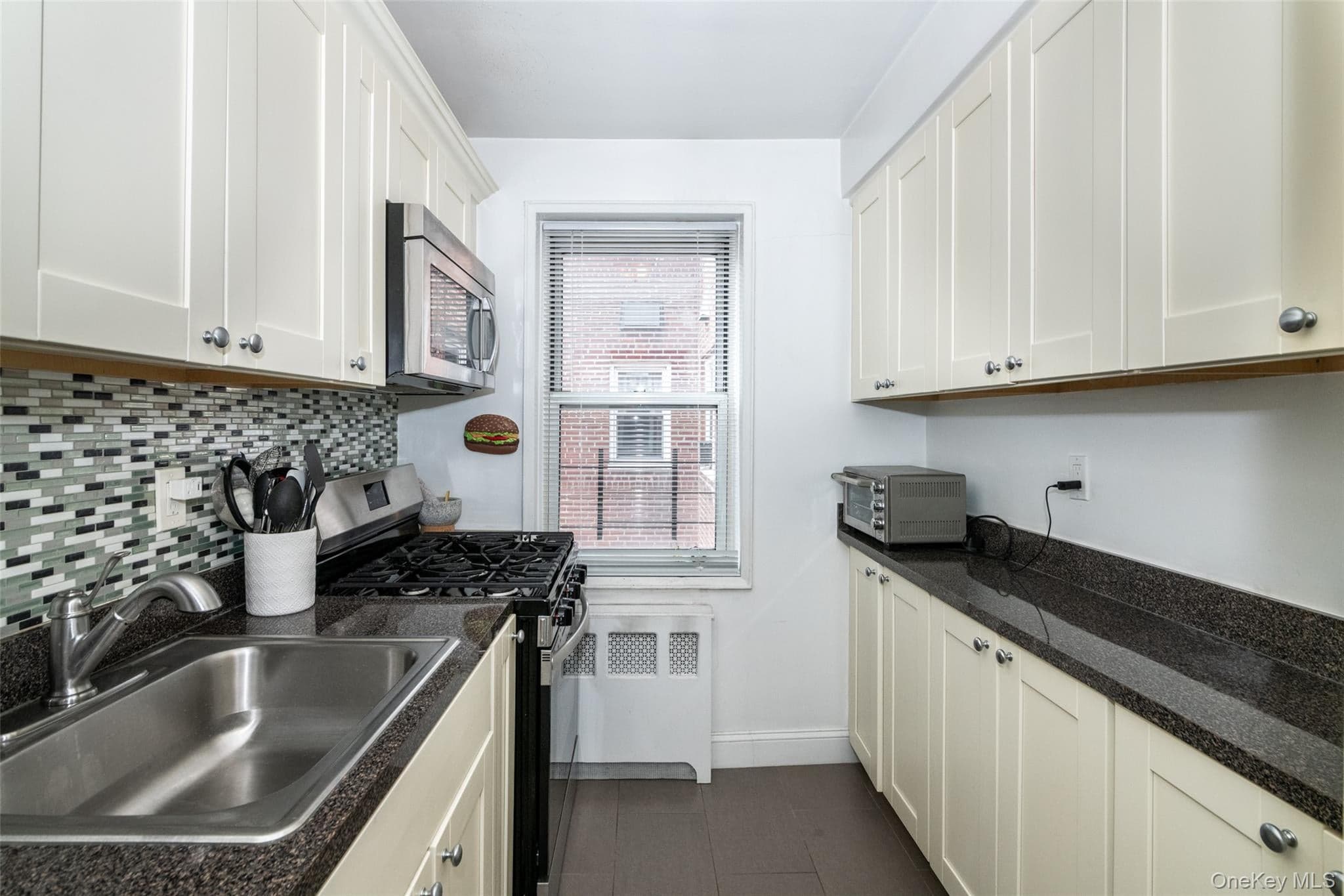 60 Locust Avenue Unit: A-609 thumbnail 18