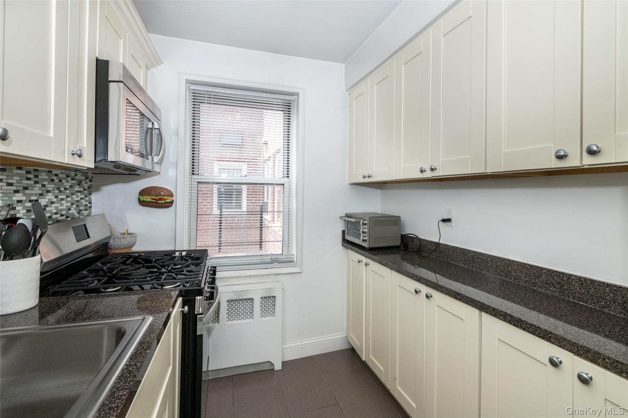 60 Locust Avenue Unit: A-609 thumbnail 19