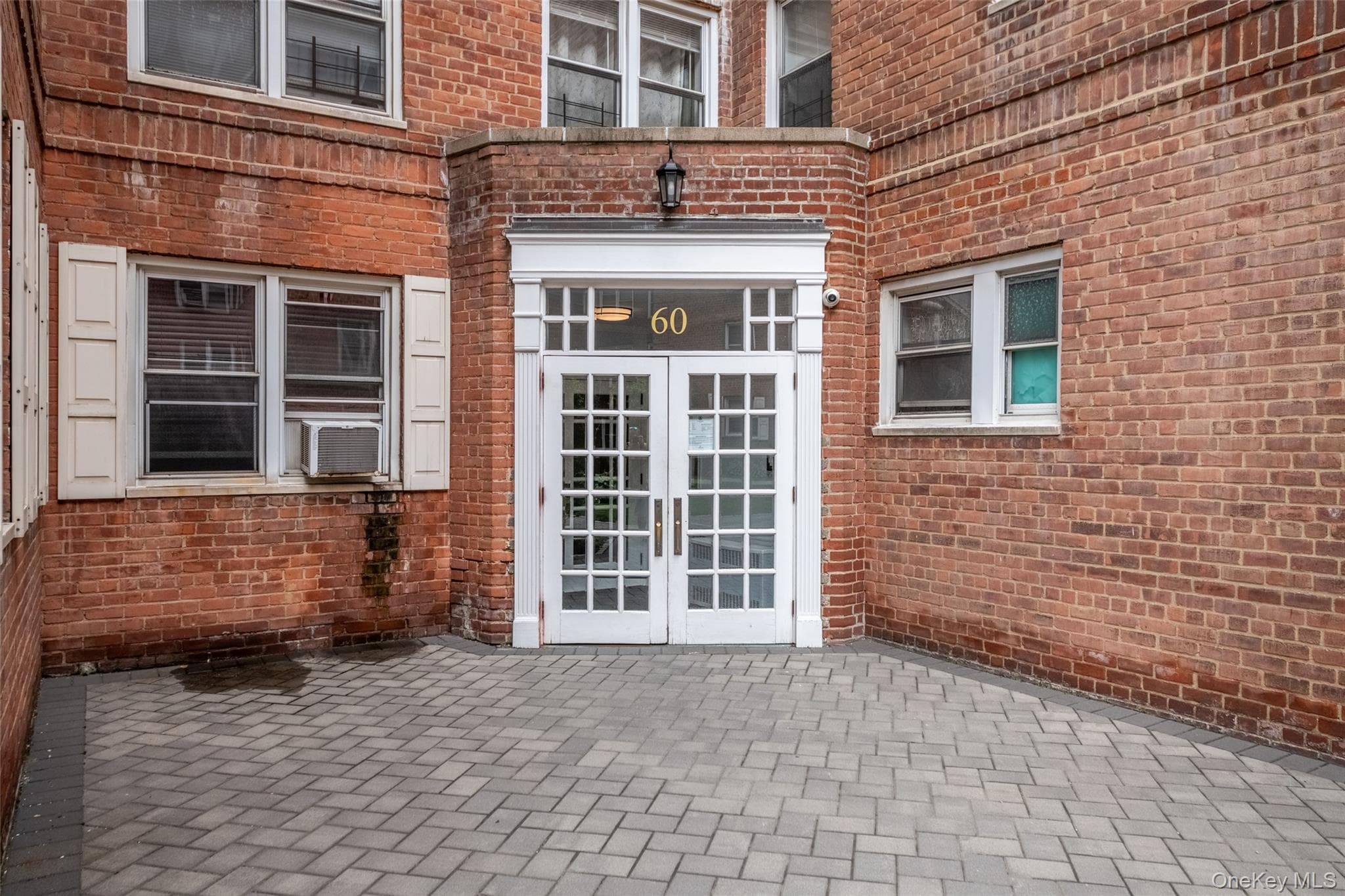 60 Locust Avenue Unit: A-609 thumbnail 5