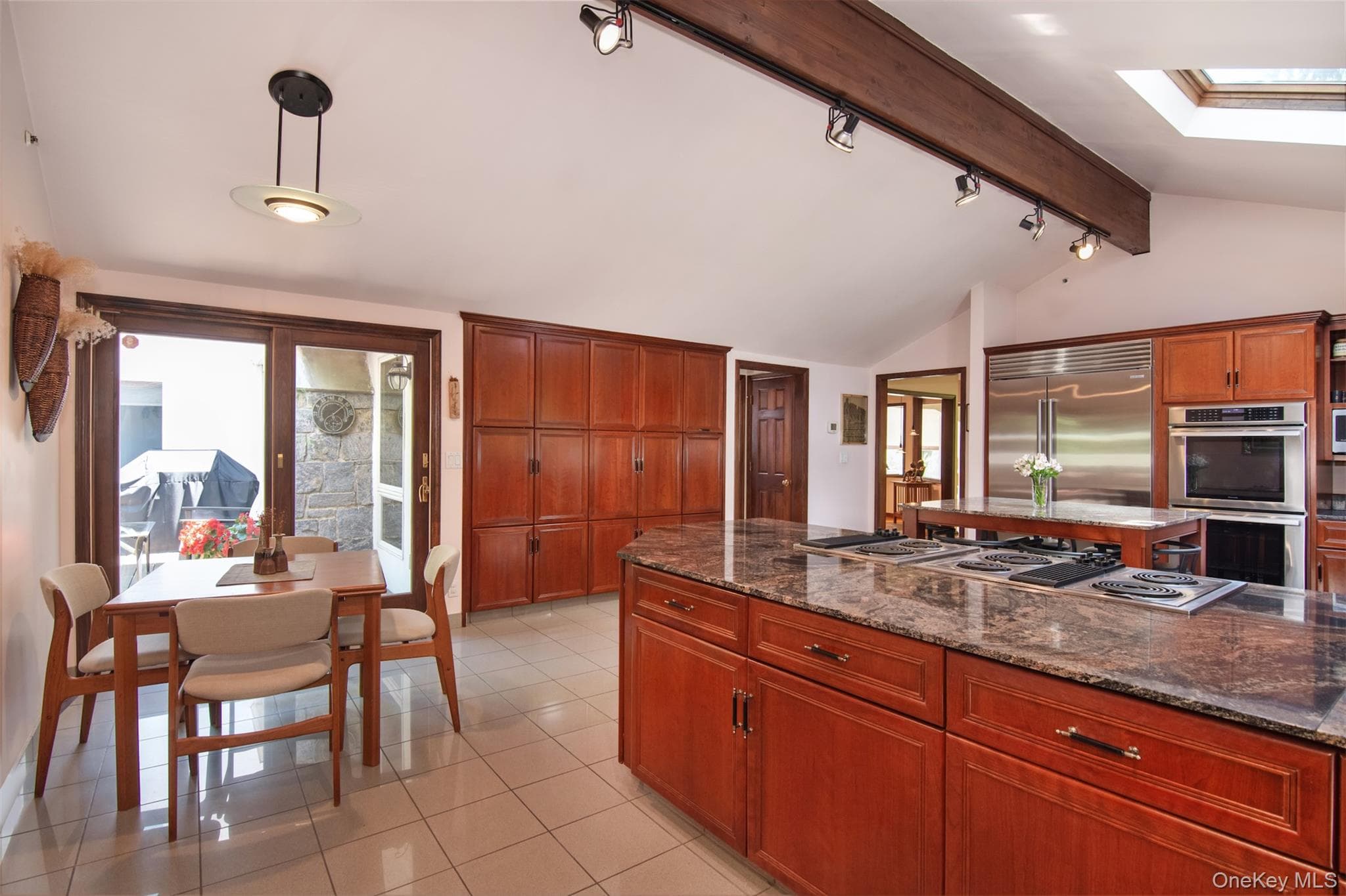 353 Mountain Road thumbnail 16