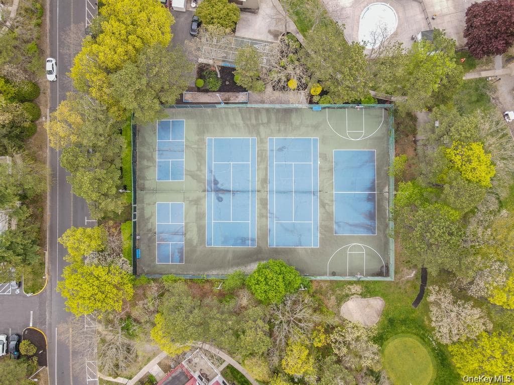 644 W End Drive thumbnail 17