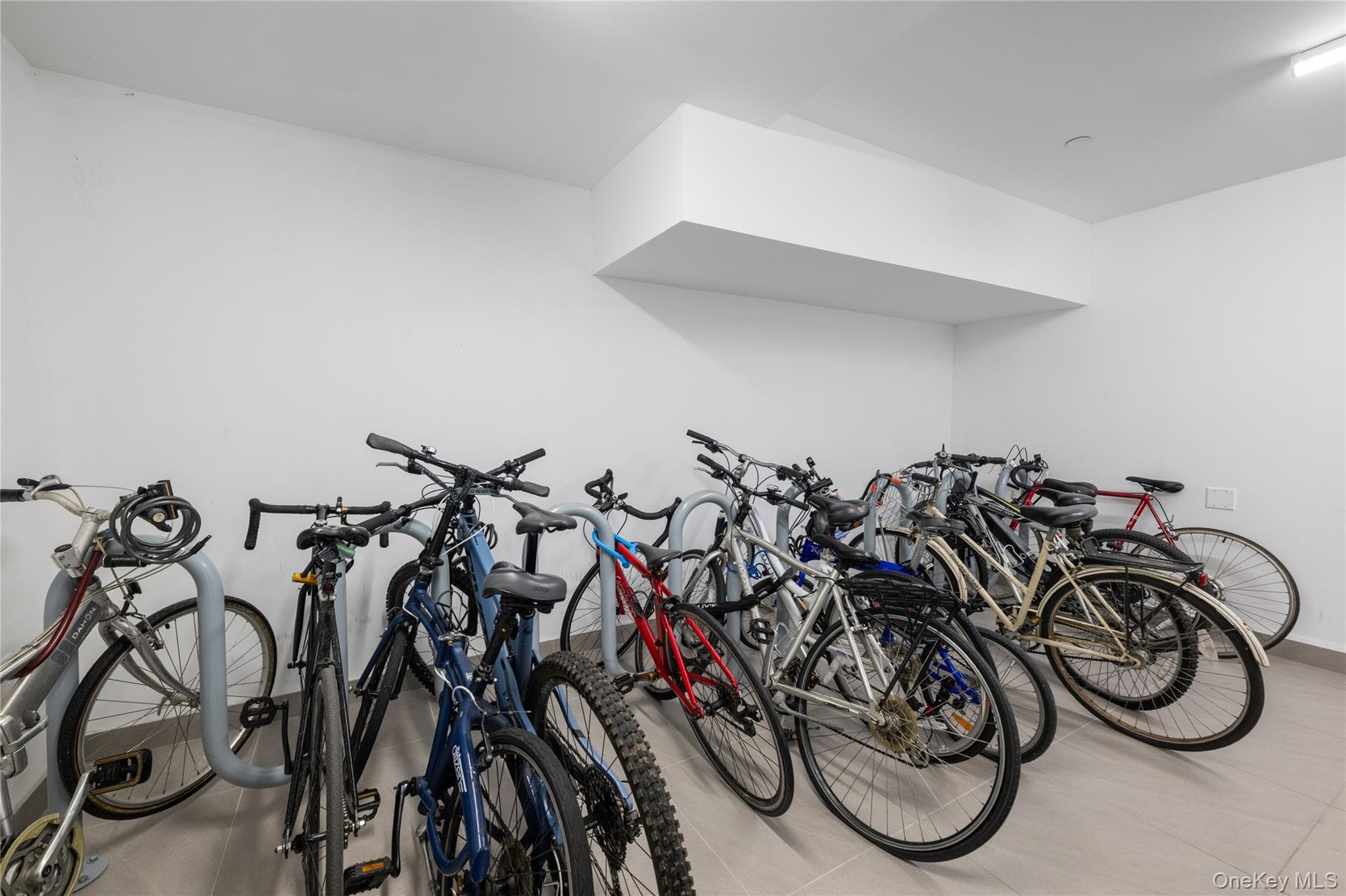 6296 Woodhaven Boulevard Unit: 6I thumbnail 10