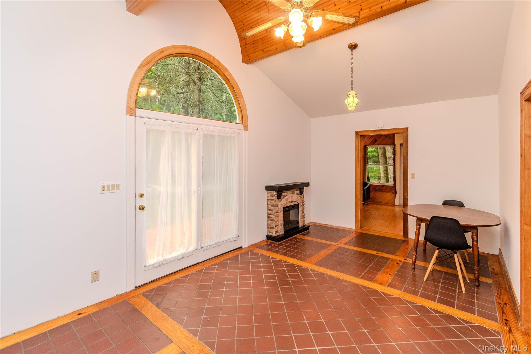 234 Canary Hill Road thumbnail 13
