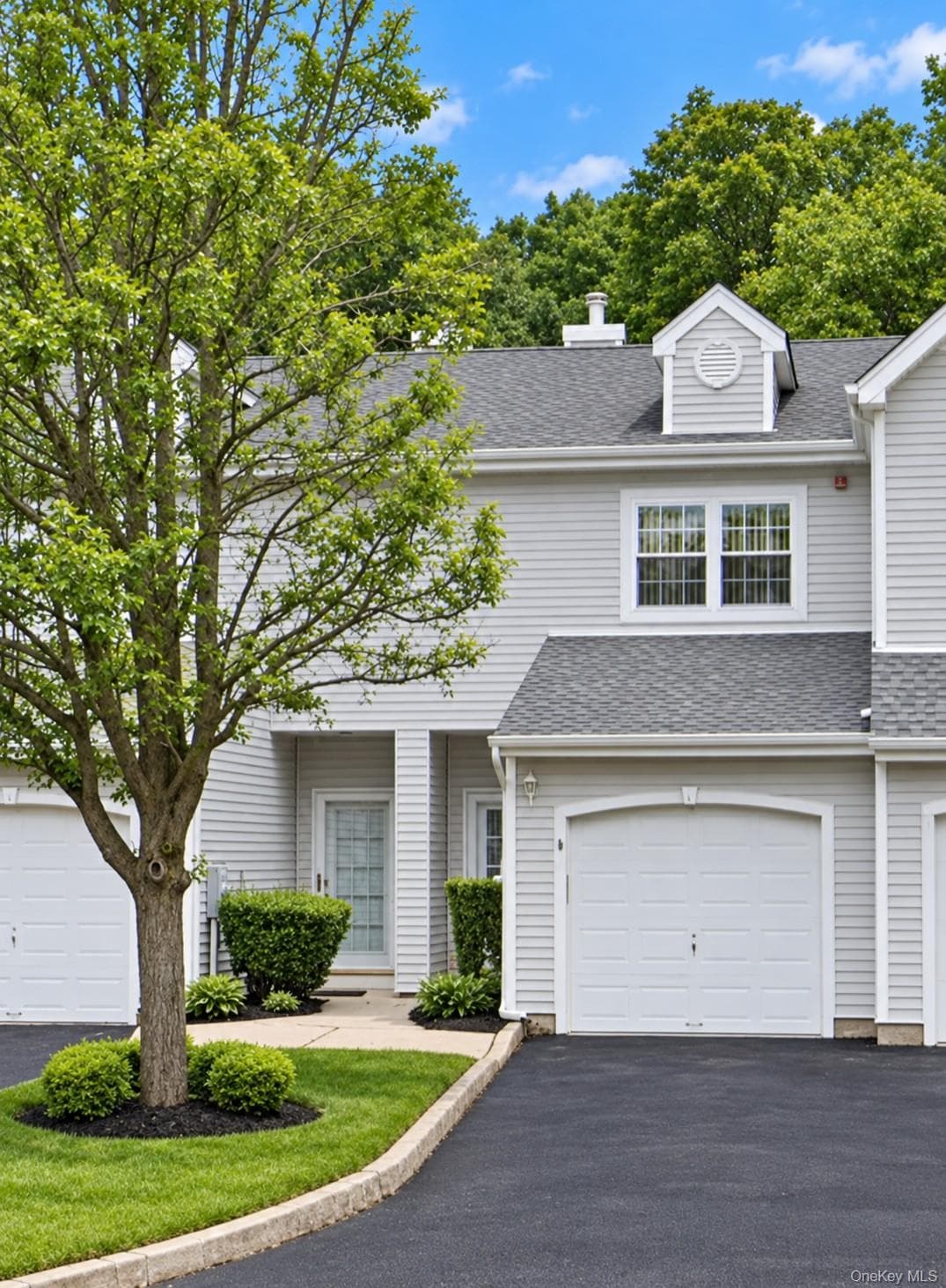 217 Windward Court thumbnail 4