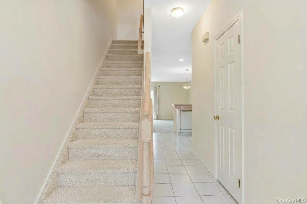 217 Windward Court thumbnail 16