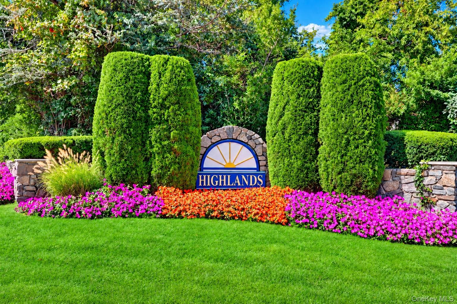217 Windward Court thumbnail 3