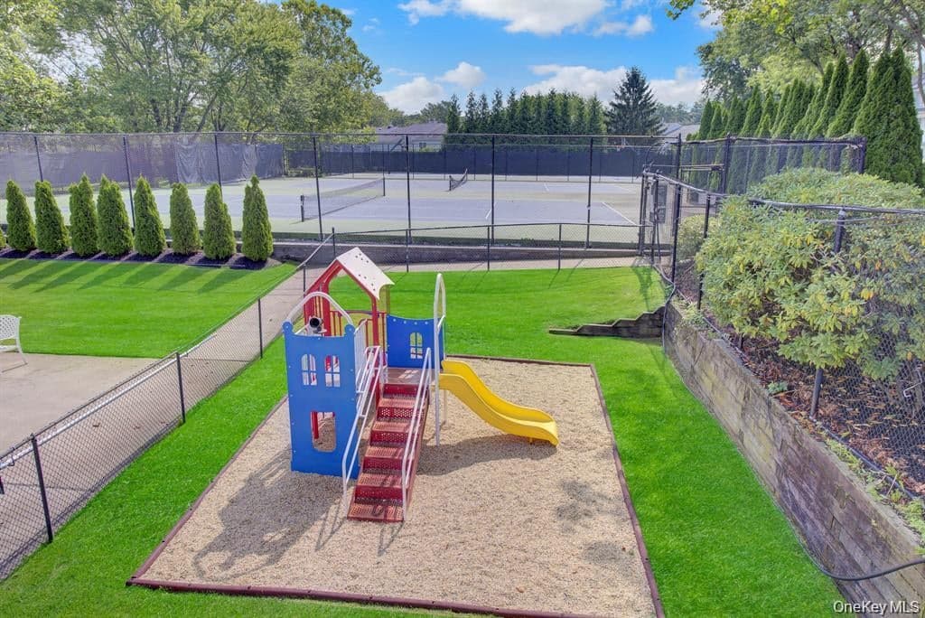 217 Windward Court thumbnail 24