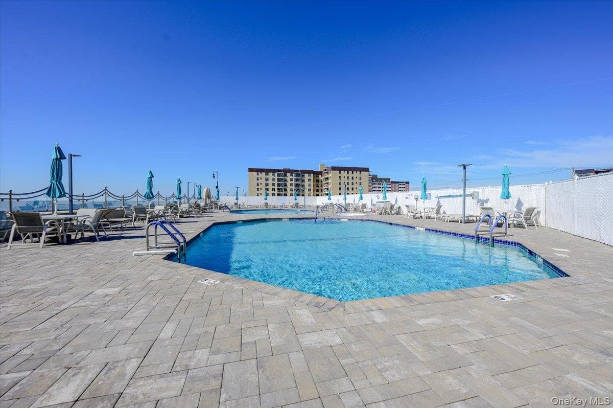 360 Shore Road Unit: 3B thumbnail 23