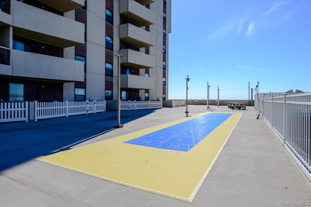 360 Shore Road Unit: 3B thumbnail 28