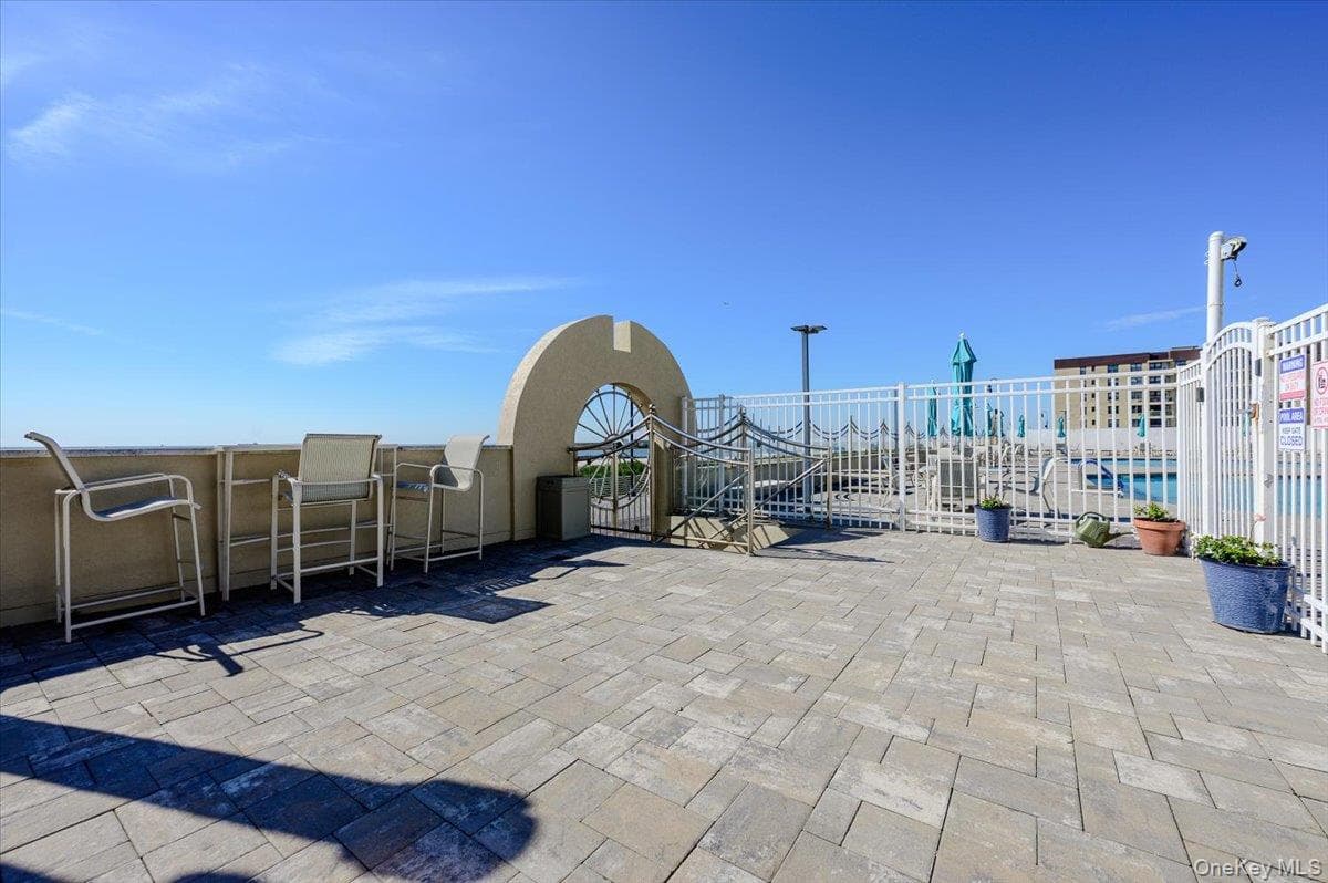 360 Shore Road Unit: 3B thumbnail 22